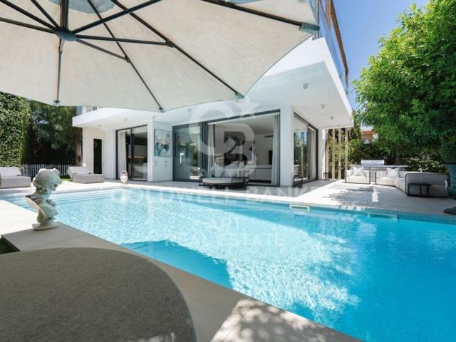 Chalet en venta en Monte Biarritz, Costa del Sol Occidental