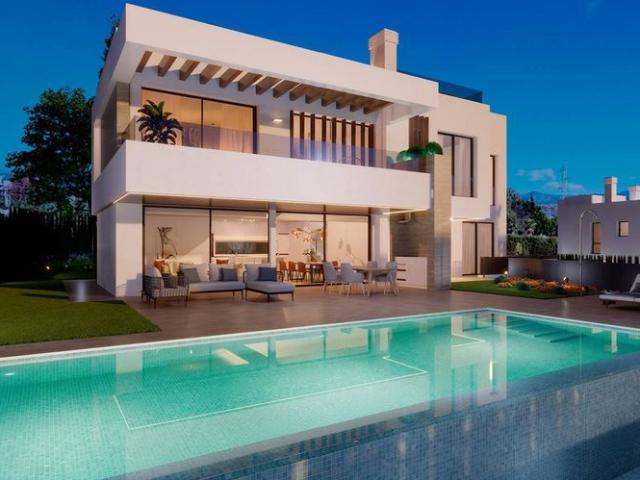 Chalet en venta en El Campanario Estepona, Costa del Sol Occidental