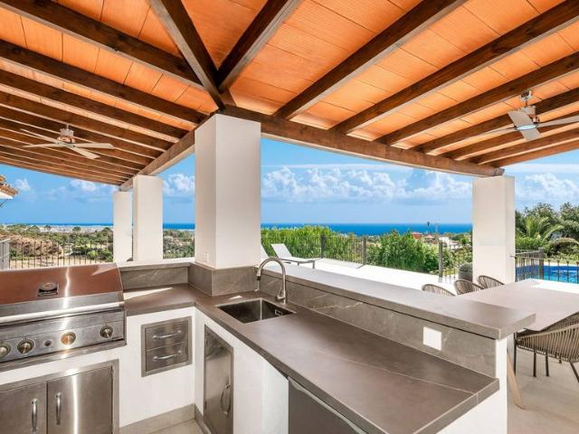 Chalet en venta en Barriada Islas Canarias, Costa del Sol Occidental