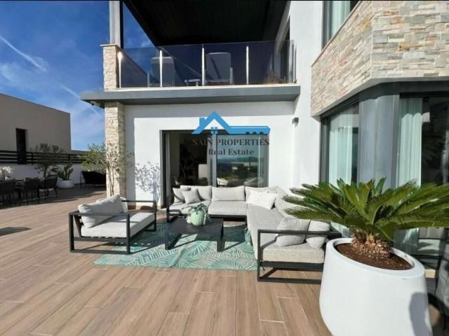 Chalet en venta en Urbanització Golf Badia, Finestrat