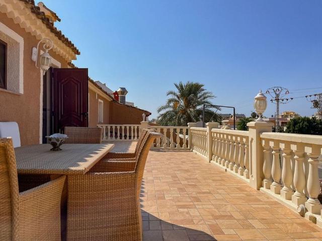 Chalet en venta en la Marina, el Baix Vinalopó