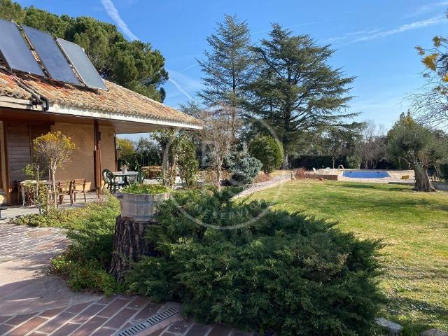 Villa en venta en Madrid