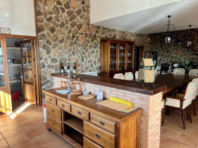 Chalet en venta en Madridejos, Castilla-La Mancha
