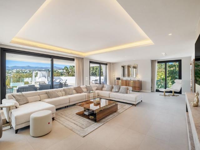 Chalet en venta en Palo Alto, Sierra de las Nieves