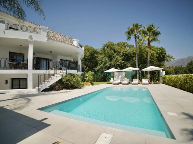 Chalet en venta en Rio Real, Costa del Sol Occidental