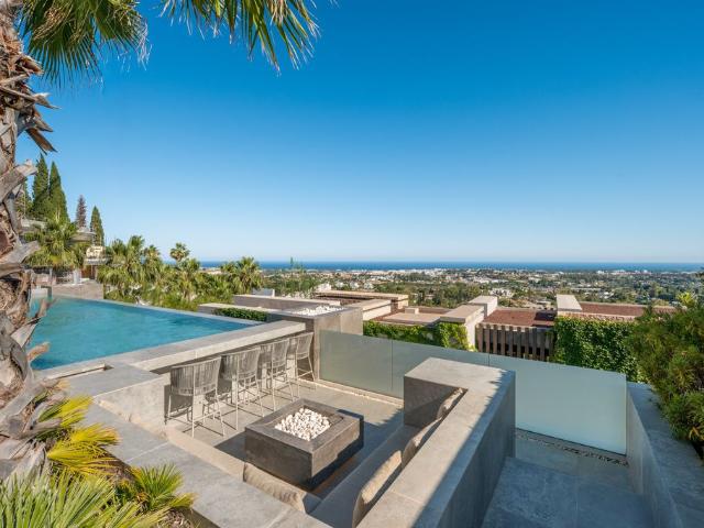 Chalet en venta en Istán, Málaga
