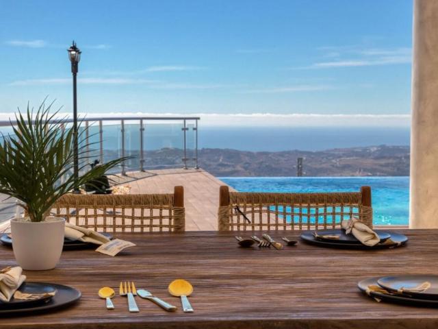 Chalet en venta en Chaparral, Costa del Sol Occidental