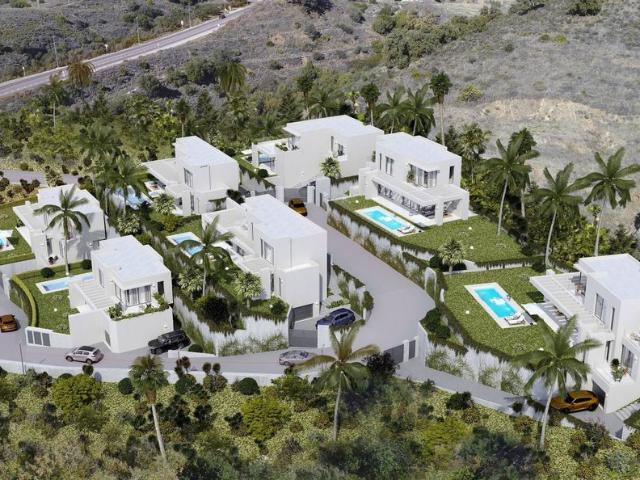 Chalet en venta en Chaparral, Costa del Sol Occidental