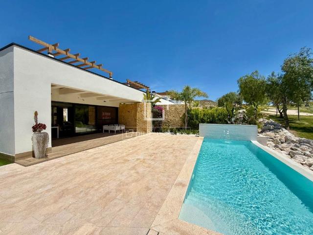 Chalet en venta en el Vinalopó Mitjà / El Vinalopó Medio, Valencia
