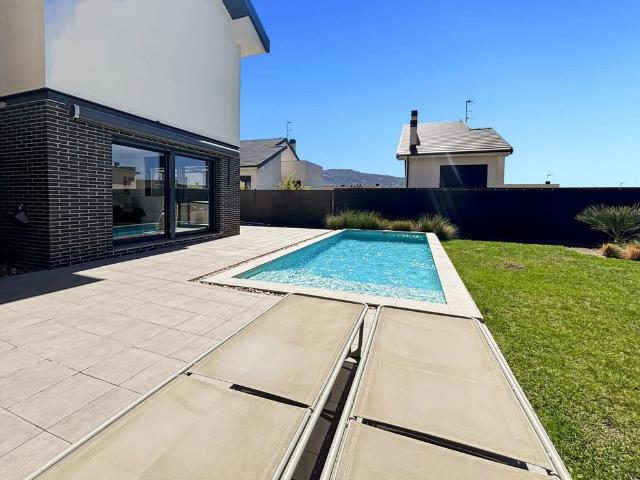 Chalet en venta en Moralzarzal, Madrid