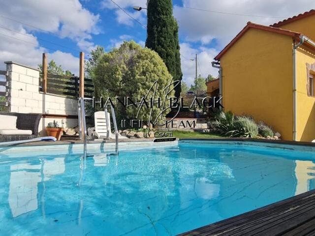Villa en venta en Olivella