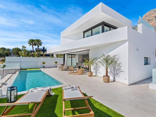Chalet en venta en la Marina Baixa, Valencia