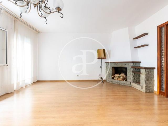 Chalet en venta en la Creu Alta, Sabadell