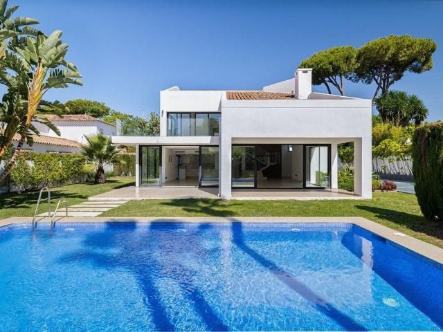 Chalet en venta en San Pedro Alcántara, Málaga