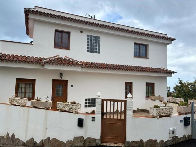 Chalet en venta en Santa Úrsula, Canarias