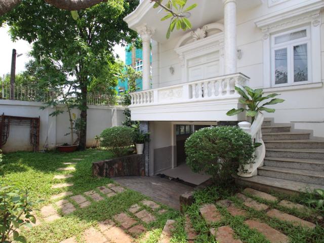 Biệt Thự cho thuê tại Khu phố 4, Thành phố Hồ Chí Minh