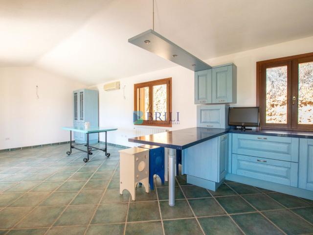 Villa Indipendente in vendita a Olbia, Sassari