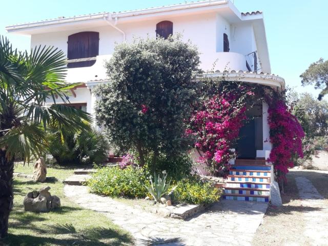 Villa Indipendente in vendita a Irgoli, Sardigna/Sardegna