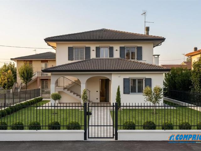 Villa Indipendente in vendita a Borgo Veneto, Saletto