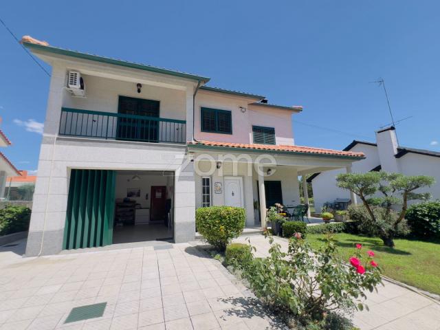 Casa venda em Vila Verde da Raia, Chaves