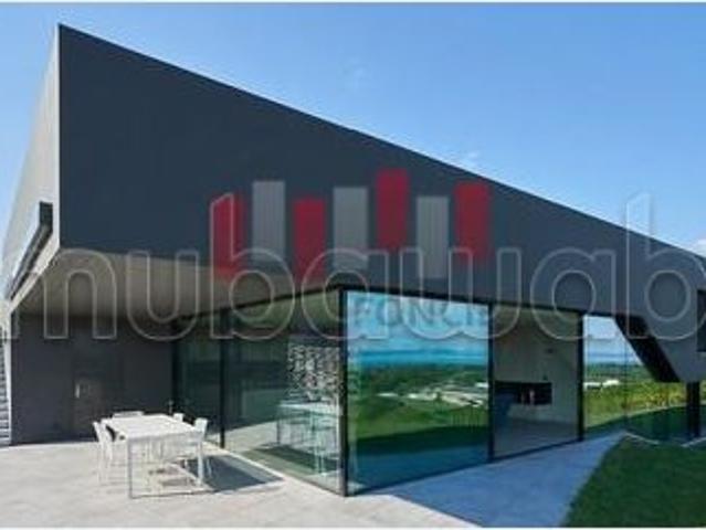 Local commercial vente à Anfa, Gharb-Chrarda-Beni Hssen