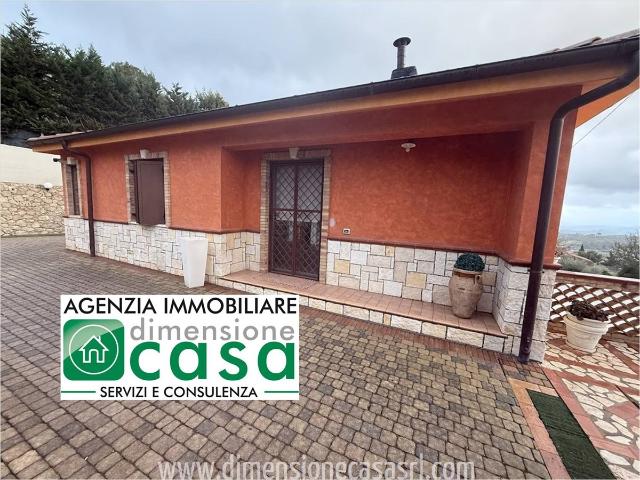 Villa Indipendente in vendita a San Cataldo, Sicilia