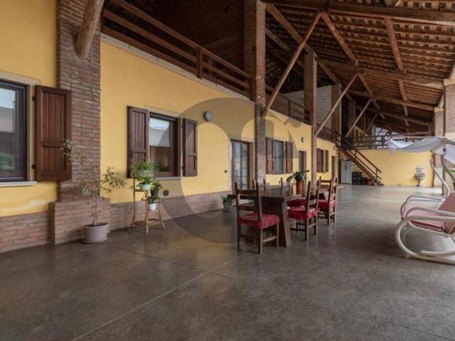 Villa Indipendente in vendita a Corzano, Lombardia