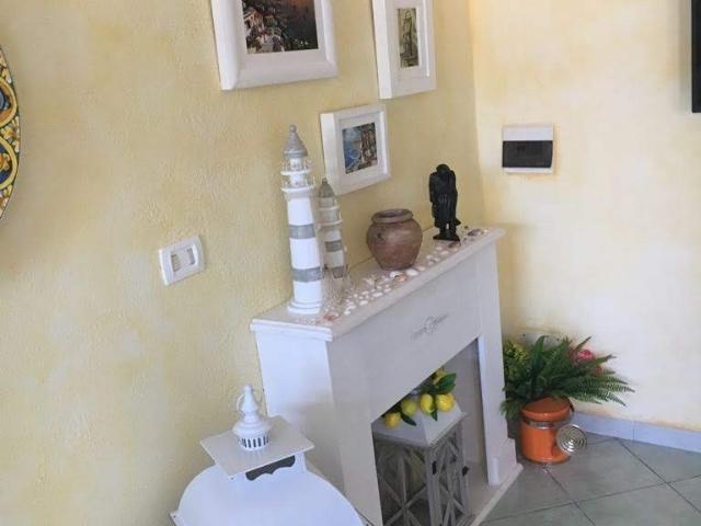 Villa Indipendente in vendita a San Pantaleo, Sassari