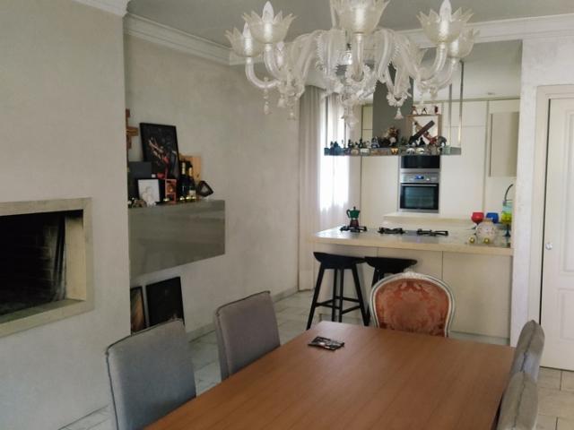 Villa Indipendente in vendita a Borgo Dolomiti, Adria