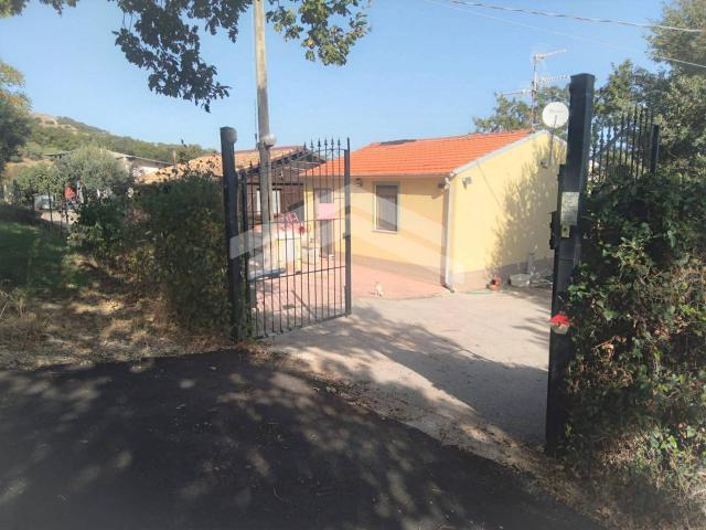 Villa Indipendente in vendita a Guardialfiera, Molise