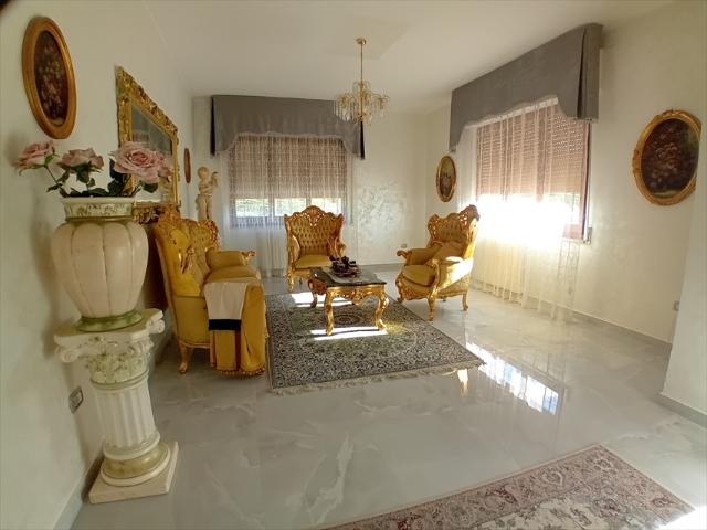 Villa Indipendente in vendita a Turrivalignani, Abruzzo