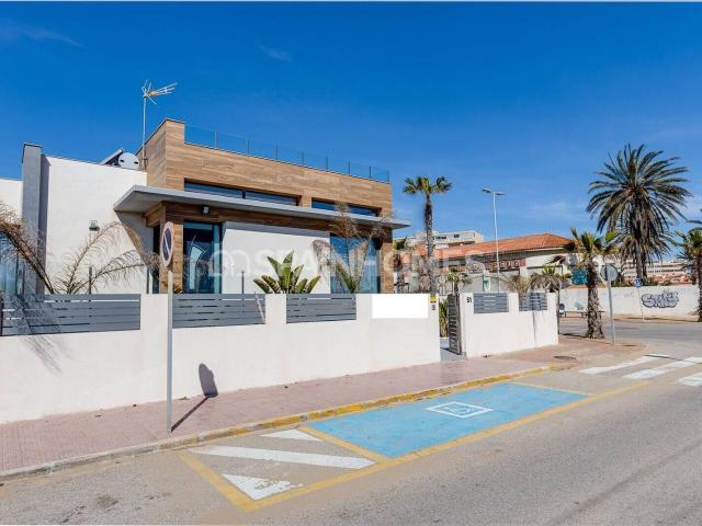Casa en venta en La Mata, el Baix Segura / La Vega Baja