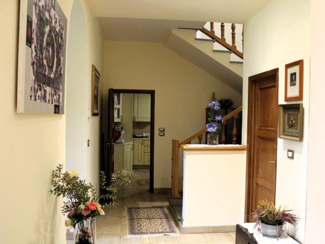 Villa Indipendente in vendita a Palazzo Del Pero, Toscana
