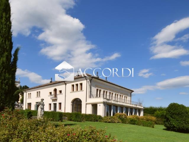Villa Indipendente in vendita a Fonte, Asolo