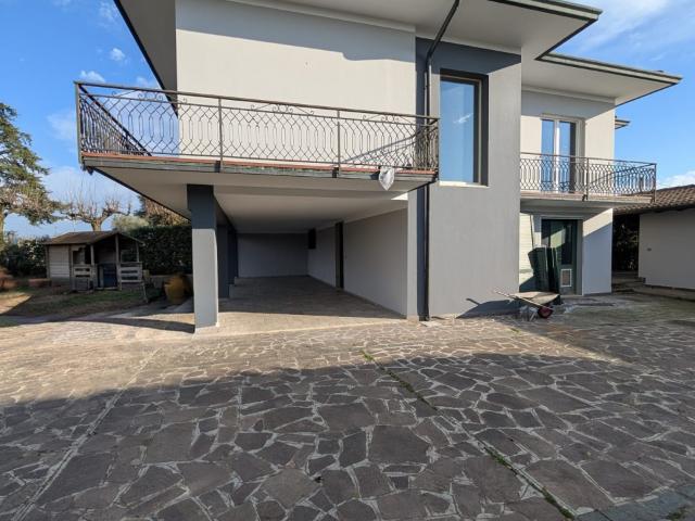 Villa Indipendente in vendita a Azzano Mella, Lombardia