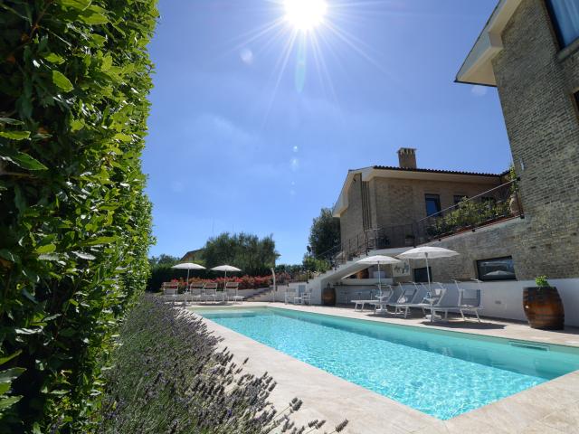 Villa Indipendente in vendita a Marche, Ancona