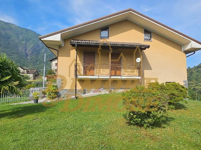 Villa Indipendente in vendita a Bannio Anzino, Piemonte
