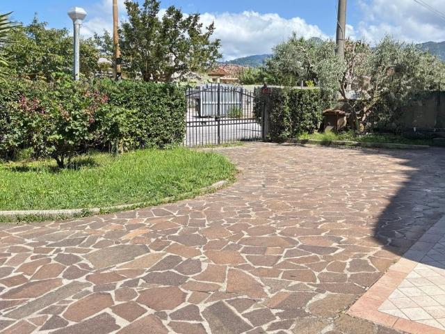 Villa Indipendente in vendita a Marciana, Cascina