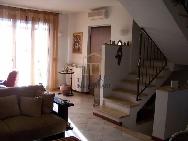 Villa Indipendente in vendita a Casole D'elsa, Toscana