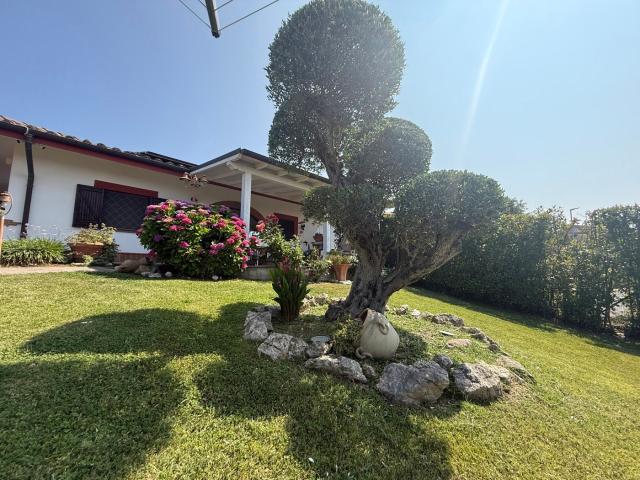 Villa Indipendente in vendita a Roma Capitale, Lazio