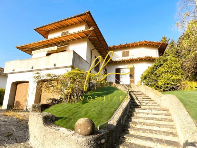 Villa Indipendente in vendita a Castelnuovo Val Di Cecina, Toscana