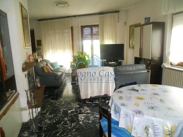 Villa Indipendente in vendita a Cerreta, Castelnuovo Magra