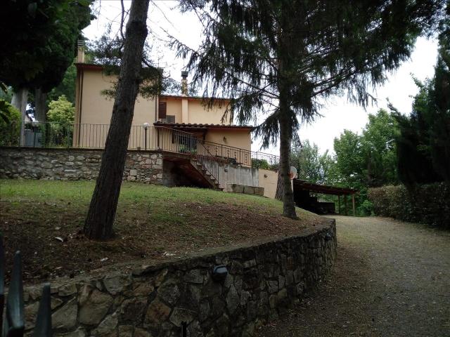 Villa Indipendente in vendita a Cetona, Toscana