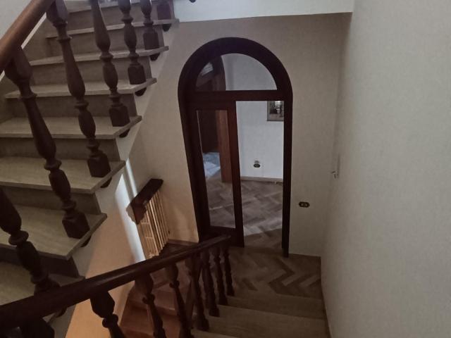 Villa Indipendente in vendita a Unione dei Comuni Circondario dell'Empolese Valdelsa, Empoli
