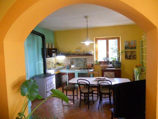 Villa Indipendente in vendita a Unione di comuni Montana Lunigiana, Fosdinovo