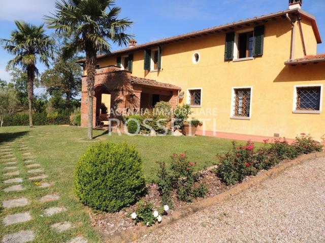 Villa Indipendente in vendita a Unione dei Comuni Circondario dell'Empolese Valdelsa, Fucecchio