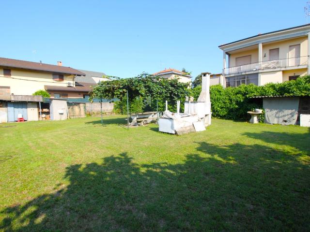 Villa Indipendente in vendita a Prospiano, Gorla Minore
