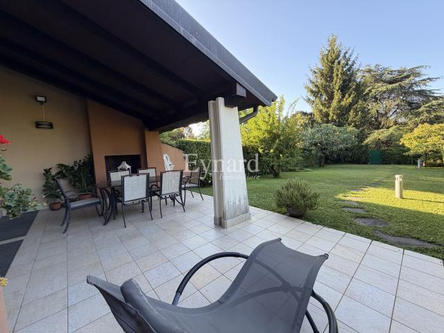 Villa Indipendente in vendita a Gorle, Bergamo