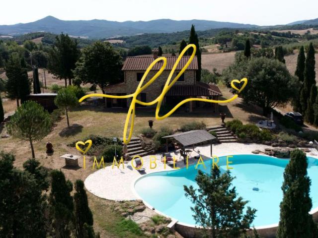 Villa Indipendente in vendita a Guardistallo, Toscana