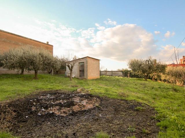Villa Indipendente in vendita a Lamporecchio, Toscana